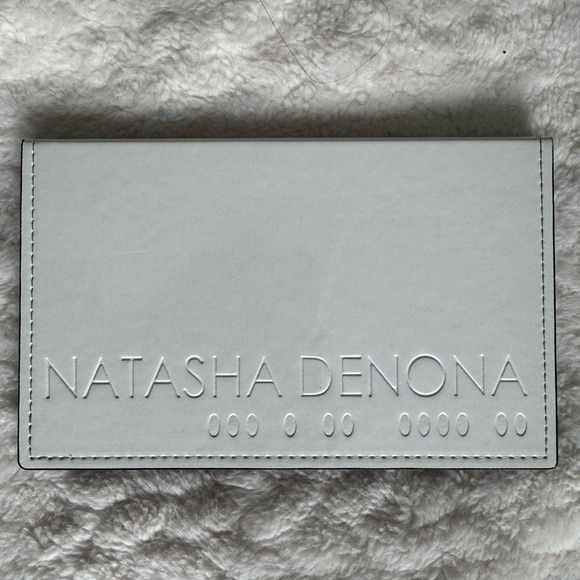 Natasha Denona Green-Brown Eyeshadow Palette 28 - Picture 6 of 7